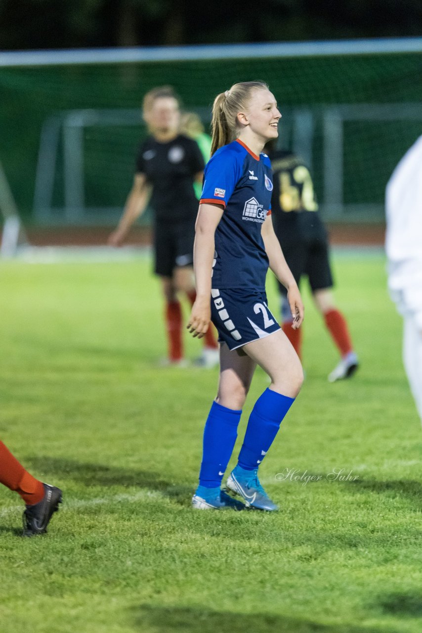 Bild 104 - Loewinnen Cup